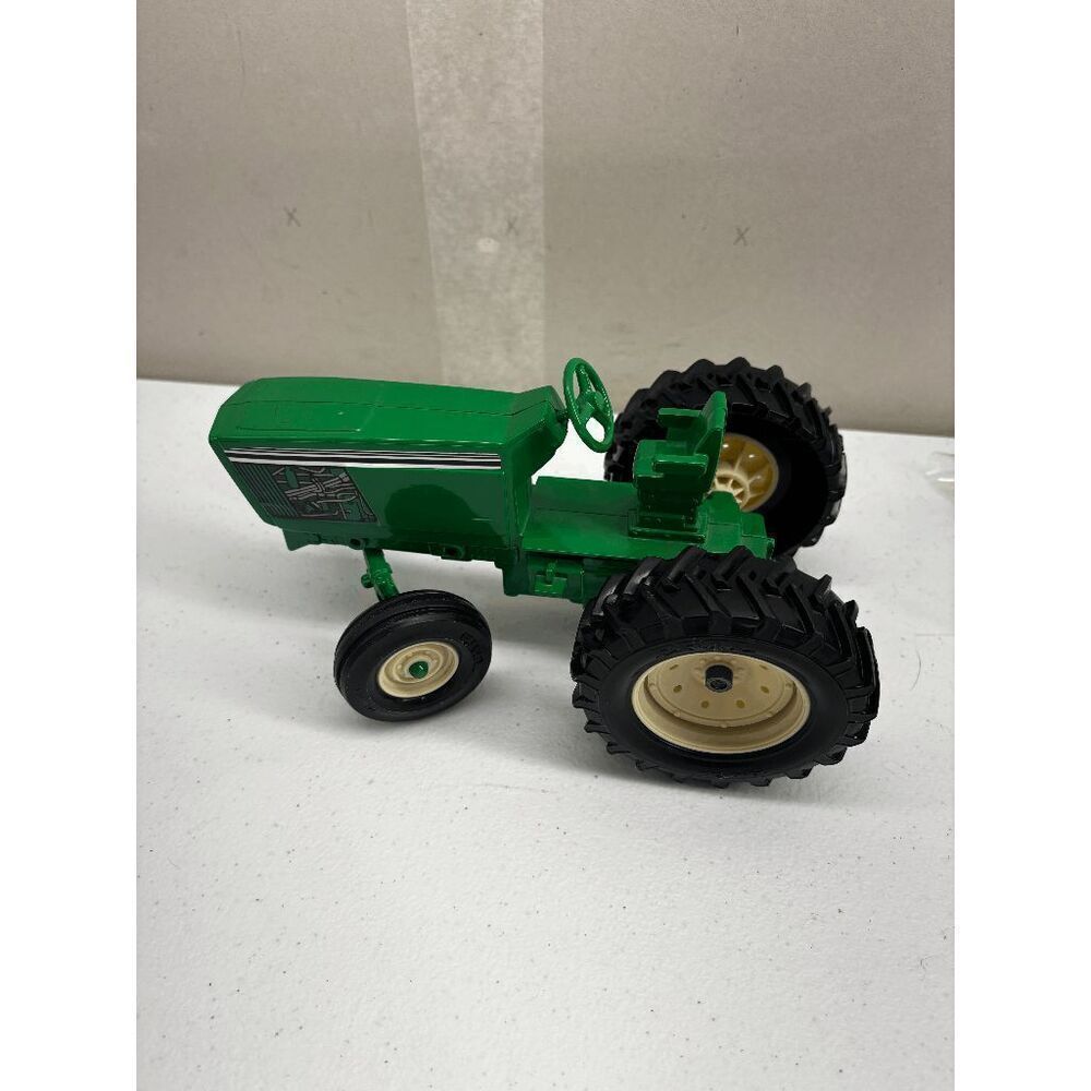 Vintage Ertl 1/16βScale Farmβ Tractor Toy Vehicle STK 415